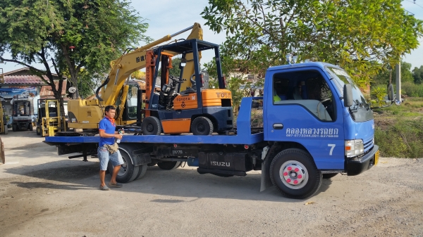 ขายด่วนรถยก TOYOTA 5FDดีเซลยก1.5ตันเสาสูง3เมตรยางตันหน้าหลังรถนอกนำเข้ายังไม่เคยใช้งานในเมืองไทยเลย=รุ่นใหม่ขายถูกๆๆ