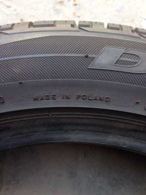 ยาง Bridgstone 205 - 55 -17 รันแฟต made in poland ปี 11 ครบชุด 4 เส้น สภาพสวยๆไม่บวมดอกยางเหลือเยอะวิ่งใด้อีกนานราคาถูกๆ