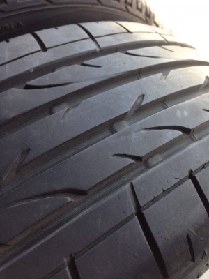 ยาง Bridgstone 205 - 55 -17 รันแฟต made in poland ปี 11 ครบชุด 4 เส้น สภาพสวยๆไม่บวมดอกยางเหลือเยอะวิ่งใด้อีกนานราคาถูกๆ