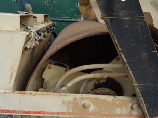 รถบด 2 ล้อเหล็ก Ingersoll Rand DD90 สภาพดี* (USA) สนใจโทร. 080-6565422 (หนิง)