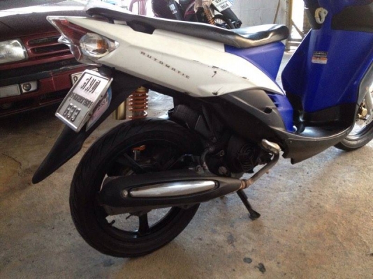 ขายyamaha MIO ไฟสองตาแท้ ท่ออารม์ ปี53  สีขาว ดำ น้ำเงิน เครืองดีภาพเดิมๆ ล้อแม็ก ชุดสีไม่สวย ทะเบียนกทม.พร้อมโอน ราคา12900บาท โทร0924462525โส