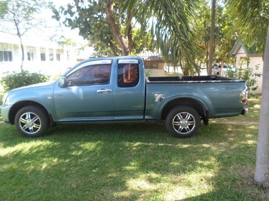 ขายรถกระบ ISUZU D-MAX SPACE CAB 2.5 SX ปี2004 รถบ้านแท้รถขับมาทำงานทุกวันอยู่โรงพยาบาลปทุมราชวงศา รถสวยจัดสะอาดทั้งภายนอกและภายในเดิมบาง เครื่อง-เกียร-ช่วงล่างแน่น แอร์หนาว+ชีดี MP3+ล้อแม๊ก+ยางดี4เส้น ตัวถังเดิมบาง เอกสารครบพร้อมโอน+ภาษีพรบ.เต็มพค.ปี59 สภ