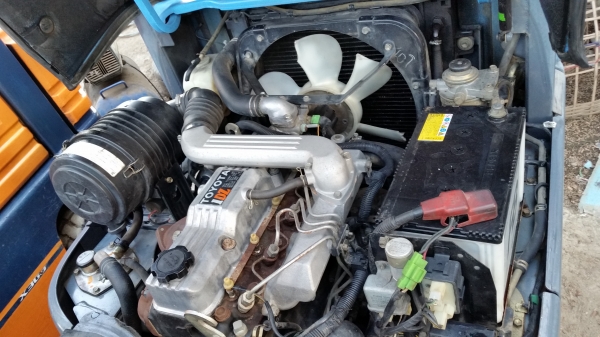 ขายด่วนรถยก TOYOTA 6FDดีเซลยก1.5ตันเสาสูง3เมตรยางตันหน้าหลังรถนอกนำเข้ายังไม่เคยใช้งานในเมืองไทยเลย=รุ่นใหม่ขายถูกๆๆ