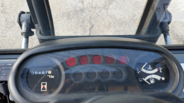 ขายด่วนรถยก TOYOTA 6FDดีเซลยก1.5ตันเสาสูง3เมตรยางตันหน้าหลังรถนอกนำเข้ายังไม่เคยใช้งานในเมืองไทยเลย=รุ่นใหม่ขายถูกๆๆ