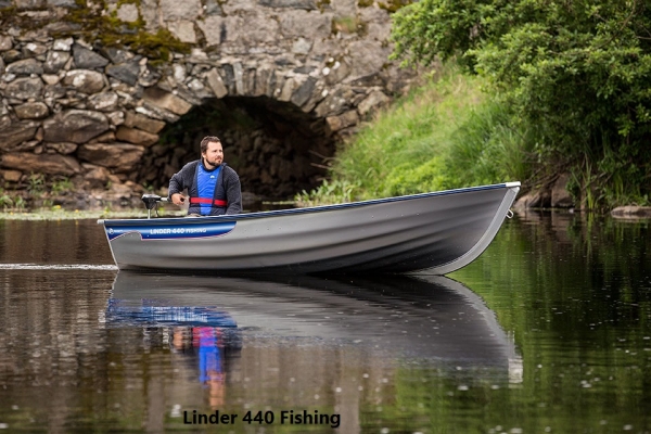 Linder 440 Fishing