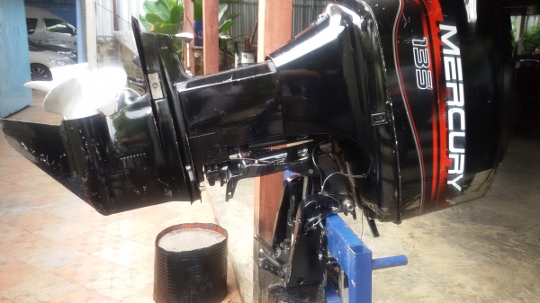 MERCURY135HP สวยๆ เครื่องสวย เดินเบาได้ปกติ