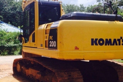 ขาย รถแมคโค KOMATSU PC200-8