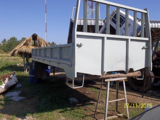 ขายกระบะ 6ล้อ ยาว 4.30 กว้าง 2.10 คัชซี กว้าง 75 ซ.ม