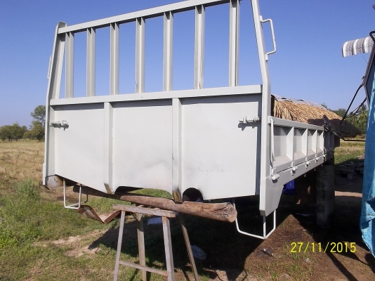 ขายกระบะ 6ล้อ ยาว 4.30 กว้าง 2.10 คัชซี กว้าง 75 ซ.ม