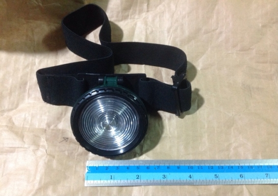 ไฟฉายคาดหัว