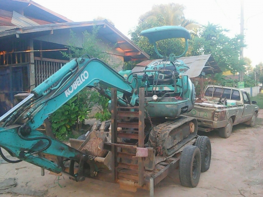 ขายรถแบ็คโฮ  KOBELCO  SK 025