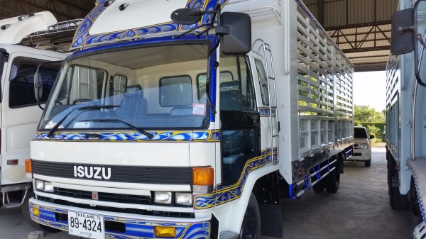 ขายรถบรรทุก 6 ล้อ