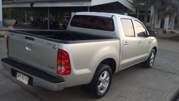 สี่ประตู2500gตัวท๊อปแอร์แบ็ค2ใบเบรคเอบีเอส