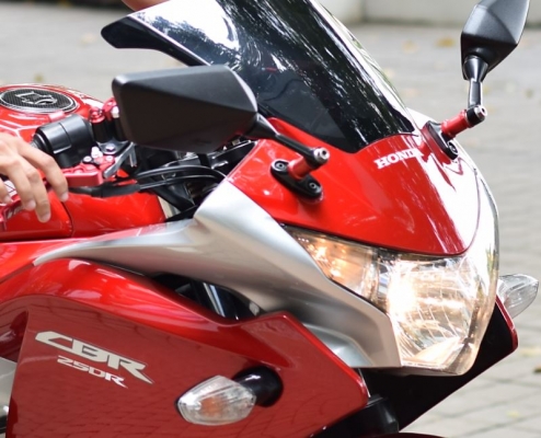 CBR250 ตัวท๊อป ABS ชุดแต่งไบเกอร์