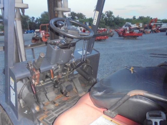 ขายโฟลค์ลิฟ 2.5 ตัน..ดีเซล