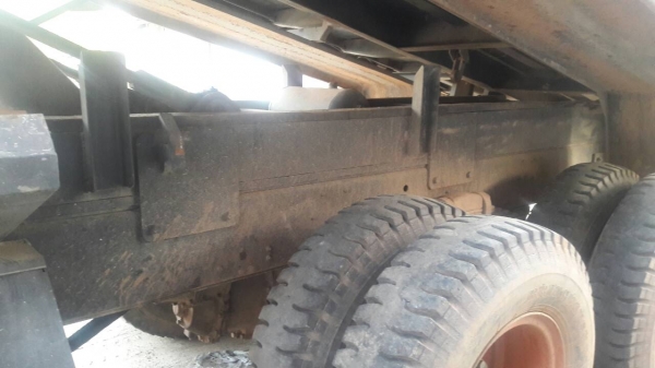 สิบล้อ มิตซู ไอ้หลง 220โบว์ FN527 ปี39 TF 2เพา แม่ลูก 3คาน  สภาพดีสวยบางเดิมทุกคัน ทะเบียนพร้อมโอน