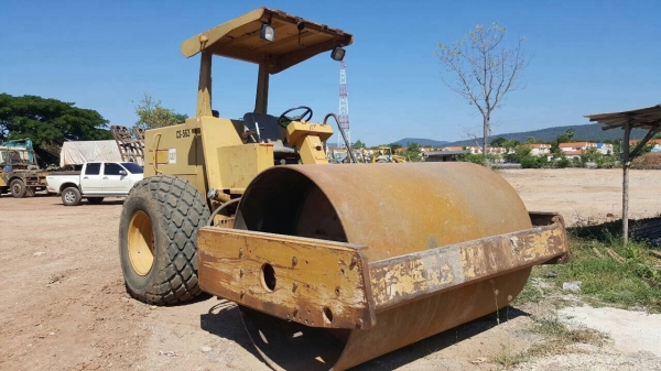 ขายแล้วครับ รถบดสั่นสะเทือน CAT CS-563 เอกสารเล่มทะเบียนครบ รถสวยพร้อมใช้