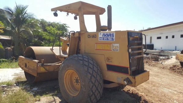 ขายแล้วครับ รถบดสั่นสะเทือน CAT CS-563 เอกสารเล่มทะเบียนครบ รถสวยพร้อมใช้