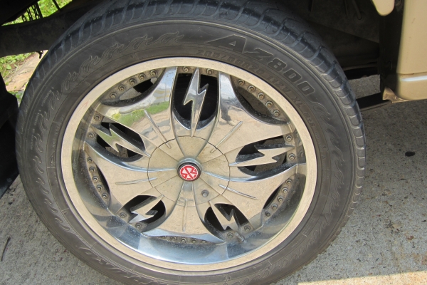 โรดิโอ 4 ประตูโฟร์วิวล์ไดว์ฟ โรดิโอ 4 ประตูโฟร์วิวล์ไดว์ฟ