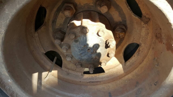 ขายรถโม่ปูน 3 คิว 6 ล้อ ISUZU ROCKY เครื่อง 6BG1 175 แรงม้า คัสซีสวยตลอดเส้น เบรคทิฟฟี่ พวงมาลัยพาวเวอร์ เอกสารเล่มทะเบียนพร้อมโอน