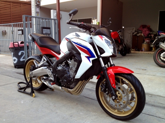 ((ดาวน์ 58000))ขาย CB650f ปี2014 TRI-Color วิ่ง6xxx km ราคา248000 บาท(รับเทริ์น) ((ดาวน์ 58000))ขาย CB650f ปี2014 TRI-Color วิ่ง6xxx km ราคา248000 บาท(รับเทริ์น)