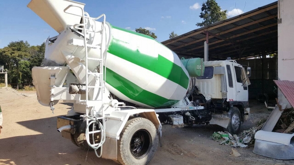 ขายรถโม่ปูน 4 คิว 6 ล้อ HINO FF3H เครื่อง HO7D 195 แรงม้า โม่ต่อใหม่ เบรคทิฟฟี่ พาวเวอร์ เอกสารเล่มทะเบียนพร้อมโอนครับ ขายรถโม่ปูน 4 คิว 6 ล้อ HINO FF3H เครื่อง HO7D 195 แรงม้า โม่ต่อใหม่ เบรคทิฟฟี่ พาวเวอร์ เอกสารเล่มทะเบียนพร้อมโอนครับ