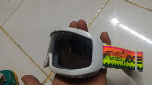 (แบบที่ 4 ) แว่นตาสปอตกรองแสง AXE ใส่เล่นกี่ฬา หรือใส่ขี่รถอย่างสวยจากญี่ปุ่น