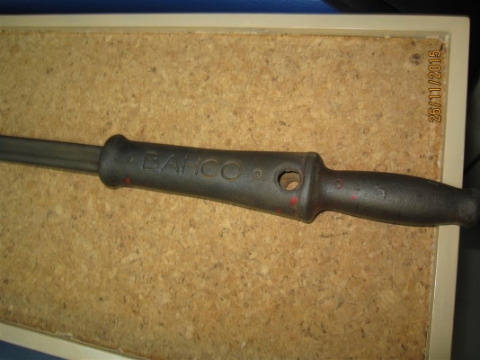 คีม หรืออุปกรณ์ถอนตะปูลังไม้ หรือ ...ยี่ห้อ BAHCO Made in SWEDEN