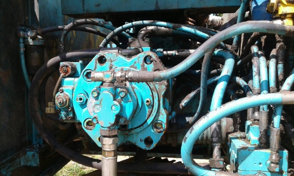 KOBELCO รุ่น YN-13373 SK 200 ขายครับขาย