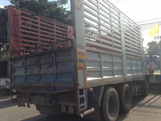 ขายรถ 10 ล้อ อีซูซุ คัซซี่ JCM เครื่อง 175 แรง เพลาเดียว เบรกทิฟฟี่ เพลาหลังจัมโบ้