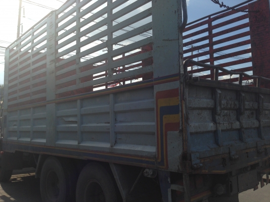 ขายรถ 10 ล้อ อีซูซุ คัซซี่ JCM เครื่อง 175 แรง เพลาเดียว เบรกทิฟฟี่ เพลาหลังจัมโบ้