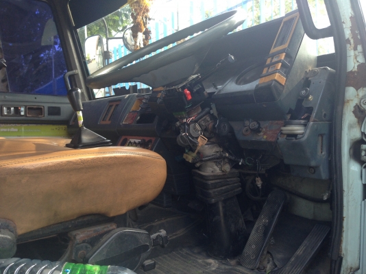 ขายรถ 10 ล้อ อีซูซุ คัซซี่ JCM เครื่อง 175 แรง เพลาเดียว เบรกทิฟฟี่ เพลาหลังจัมโบ้