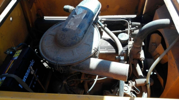 Sell> KOMATSU FG 25 เบนซิน ติดแก๊ส ยก 2.5 ตัน. สูง 4 เมตร.