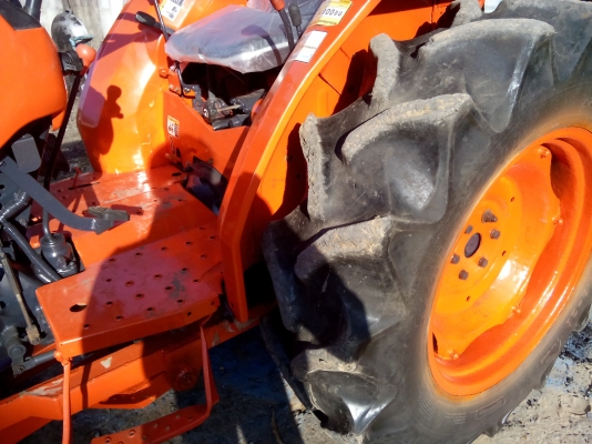 รถไถคูโบต้า 45 แรงม้า ยอดฮิต สวย แรง อึด พร้อมอุปกรณ์ 3 อย่าง