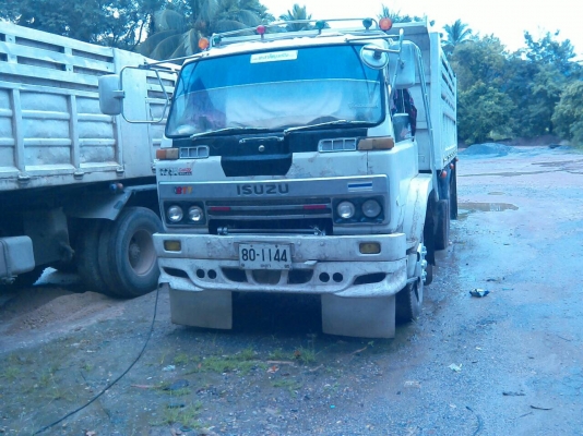 10ลัอเพลาเดียวดั้ม...Isuzu เจซีเอ็ม รถสภาพดี พร้อมใช้