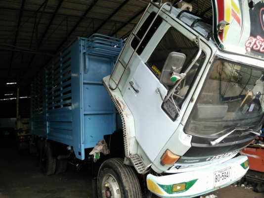 10ลัอเพลาเดียวร็อคกี้..195แรง Isuzu. FVM32MM-3001672 เครื่อง 6HE1