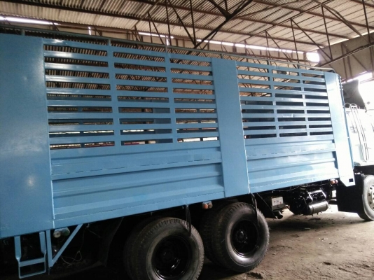 10ลัอเพลาเดียวร็อคกี้..195แรง Isuzu. FVM32MM-3001672 เครื่อง 6HE1