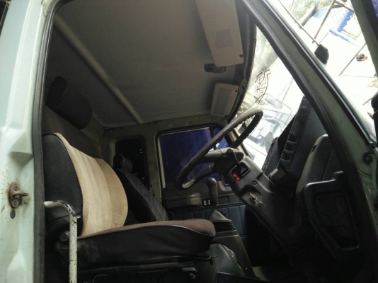 10ลัอเพลาเดียวร็อคกี้..195แรง Isuzu. FVM32MM-3001672 เครื่อง 6HE1