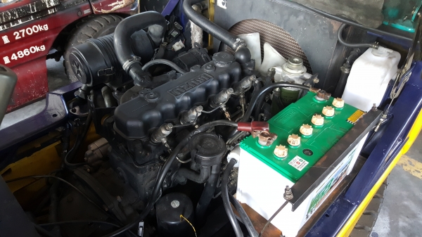 ขายฟอร์คลิฟท์ komatsu รุ่น16 เครื่องยนต์ดีเซล ขนาด1.5 ตัน เสา3เมตร ขายฟอร์คลิฟท์ komatsu รุ่น16 เครื่องยนต์ดีเซล ขนาด1.5 ตัน เสา3เมตร