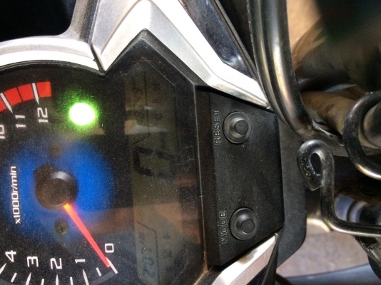 ขาย HONDA CBR 250 สภาพเดิมๆ เอกสารครบ ใช้งานน้อยคับ ไม่มีเวลาขี่