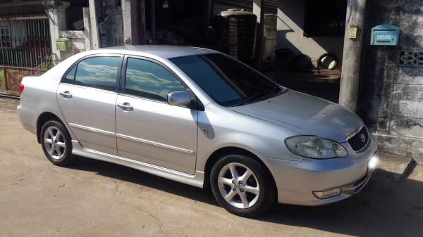 Toyota Altis 1.8 e ปี 02 รถสภาพสวยพร้อมใช้ เจ้าของดูแลดี เครื่องยนต์ ระบบเกียร์ ช่วงล่างสมบูรณ์ ภายนอกภายในใหม่ๆ รถไม่ช้ำ