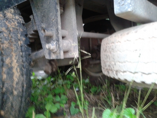 (ปิดการขายผุ้ใหญ่ออ๋ง จ . อยุธยา )หางพ่วง 3 เพลา  ดั้ม  สามมิตร ปี 53  (หางห้างแท้)  พร้อมใช้งาน เล่มติดมือ..