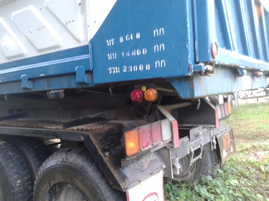 (ปิดการขายผุ้ใหญ่ออ๋ง จ . อยุธยา )หางพ่วง 3 เพลา  ดั้ม  สามมิตร ปี 53  (หางห้างแท้)  พร้อมใช้งาน เล่มติดมือ..