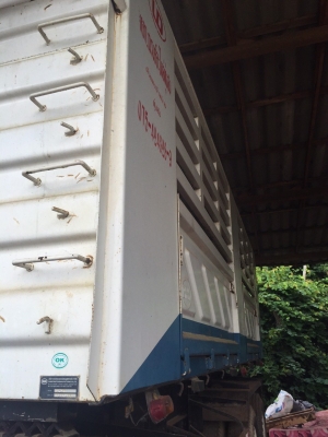 (ปิดการขายแล้วค่ะ)หางพ่วง 3 เพลา  ดั้ม  สามมิตร    ปี 53 (หางห้างแท้)  พร้อมใช้งาน เล่มติดมือ..