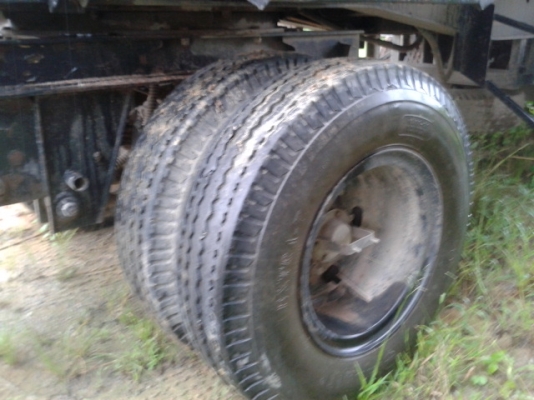 (ปิดการขายแล้วค่ะ)หางพ่วง 3 เพลา  ดั้ม  สามมิตร    ปี 53 (หางห้างแท้)  พร้อมใช้งาน เล่มติดมือ..