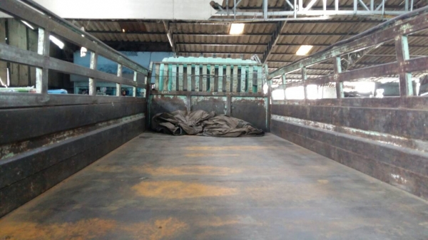 หกล้อ ฮีโน่ FD3H195ปี48 เบรคทิฟฟี ยาง8.25 ช่วงยาว6.5ม สภาพดีสวยเดิมพร้อมใช้ ทะเบียนพร้อมโอน