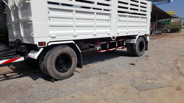 ขายหางพ่วงไม่ดั้ม2คานยาว6.40ยาง80\%เล่มพร้อมโอน