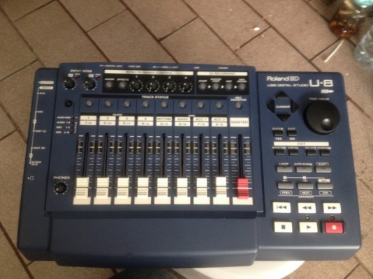 Roland U-8 USB Digitel Studio (MADE IN JAPAN) มัลติแทร็คเร็คคอร์ดเดอร์ 8แทร็ค ลิงค์คอมทางUSB มือสองญี่ปุ่นสภาพสวยๆใช้ไฟ100V