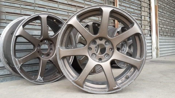 W work XT7 ขอบ 17 4รู100/114 แม็กเปล่าไม่มียาง