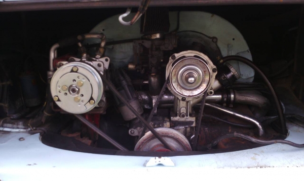 โฟล์คตู้แตงโม บราซิล ปี 79 สีฟ้า pastel จ้ะ